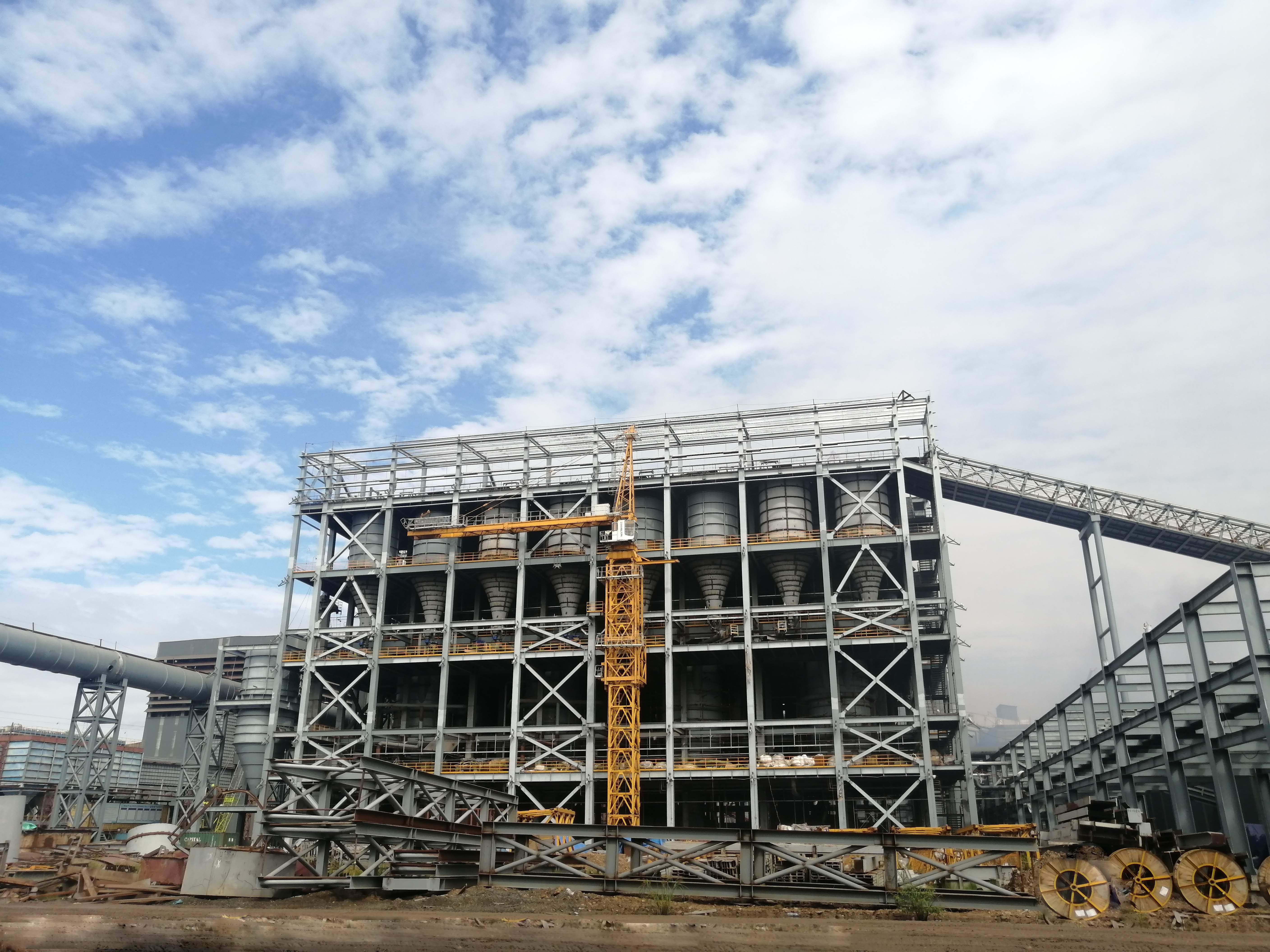 厦门象盛循环流化床富氧煤气化项目，全球钢铁行业最大的8×80000Nm³/h循环流化床气化炉